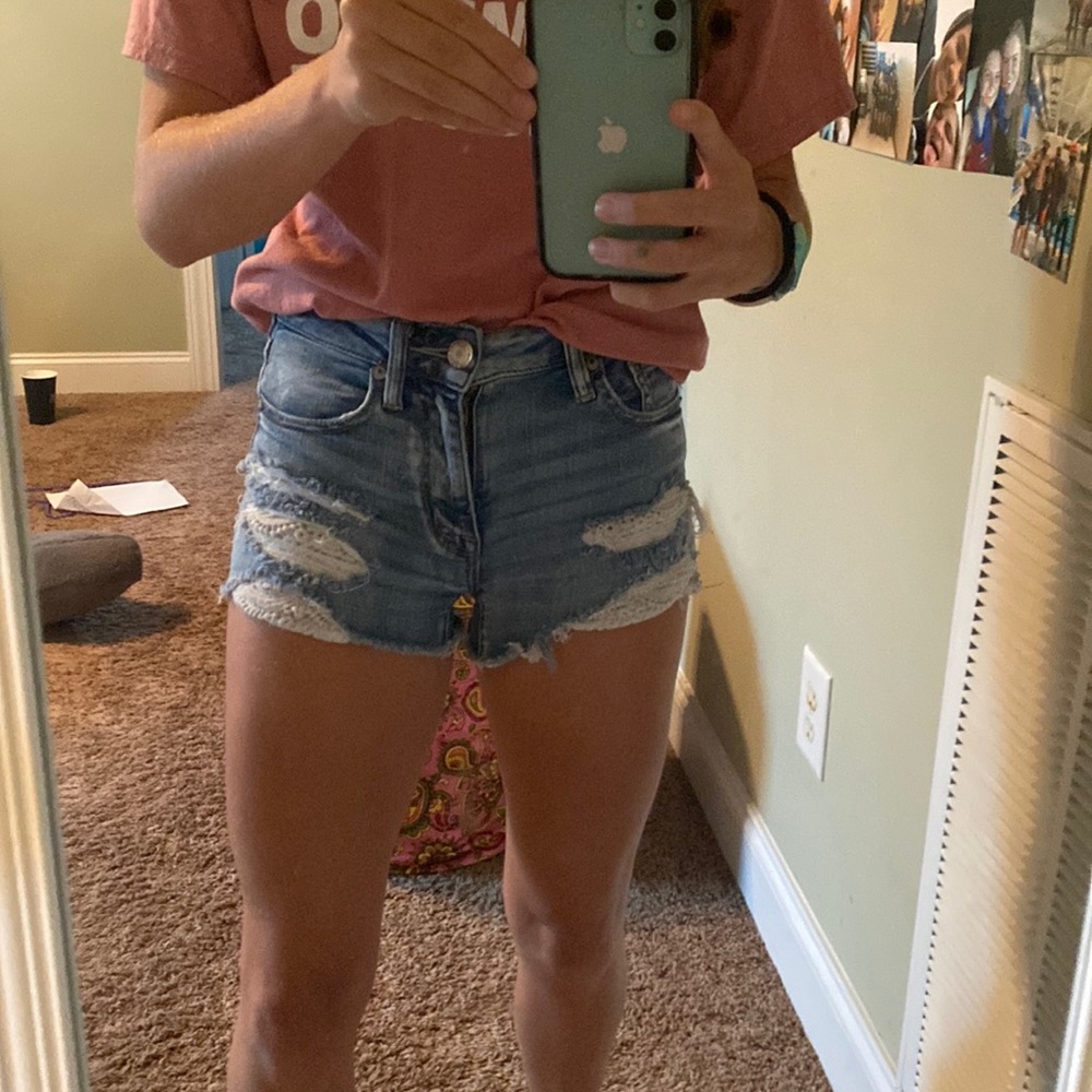 American Eagle Light wash jean shorts